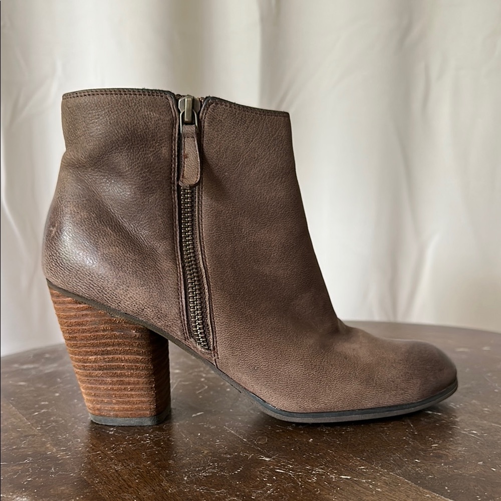 BP Brown Ankle Boots with Side Zipper and Stacked Heel